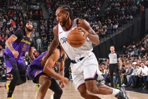 注册赢好礼-洛城德比状态火热！面对詹姆斯 莱昂纳德又赢了