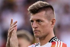 英雄联盟赛事官网-克罗斯：莫德里奇在米兰能发挥关键作用，他一直是个特别的球员