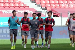英雄联盟直播-2026中超联赛第10轮比赛日Vlog：上海海港1比1深圳新鹏城